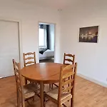 Des Cousines Anais 4 Personnes