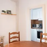 Des Cousines Anais 4 Personnes *