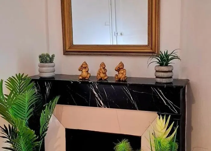 Des Cousines Anais 4 Personnes Nancy